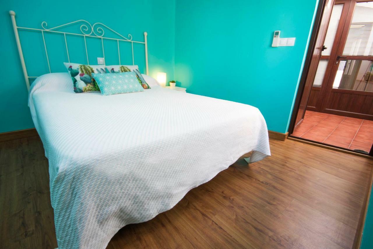 Apartamento Ciudad Monumental Caces 外观 照片